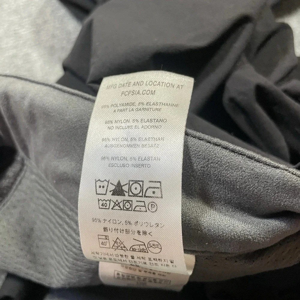 Patagonia Quandary Zip off Convertible Pants Men's 36 Black Hiking Gorpcore